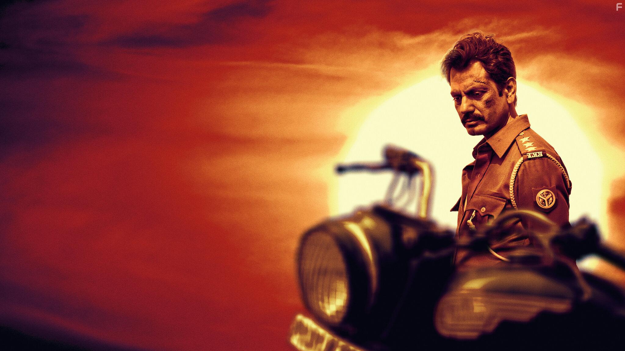 Nawazuddin Siddiqui in Raat Akeli Hai (2020)