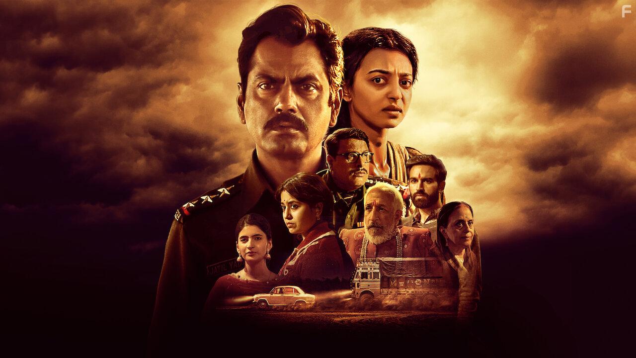 Tigmanshu Dhulia, Nawazuddin Siddiqui, Radhika Apte, and Shweta Tripathi in Raat Akeli Hai (2020)