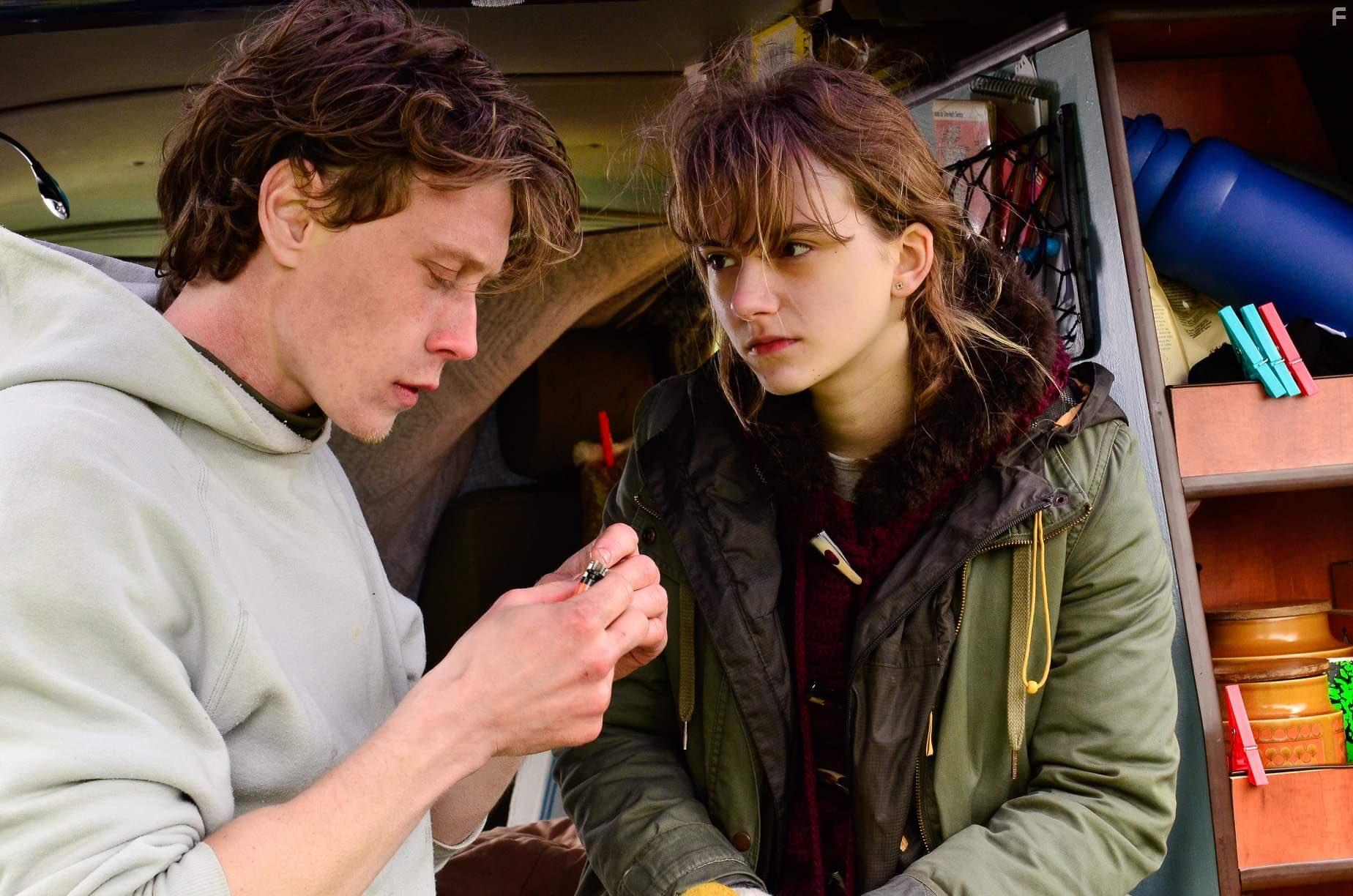 George MacKay and Emilia Jones in Nuclear (2019)