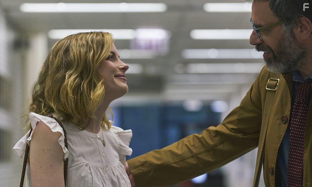 Jemaine Clement and Gillian Jacobs in I Used to Go Here (2020)