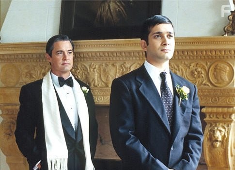 Kyle MacLachlan and Jimi Mistry in Почти натурал (2004)