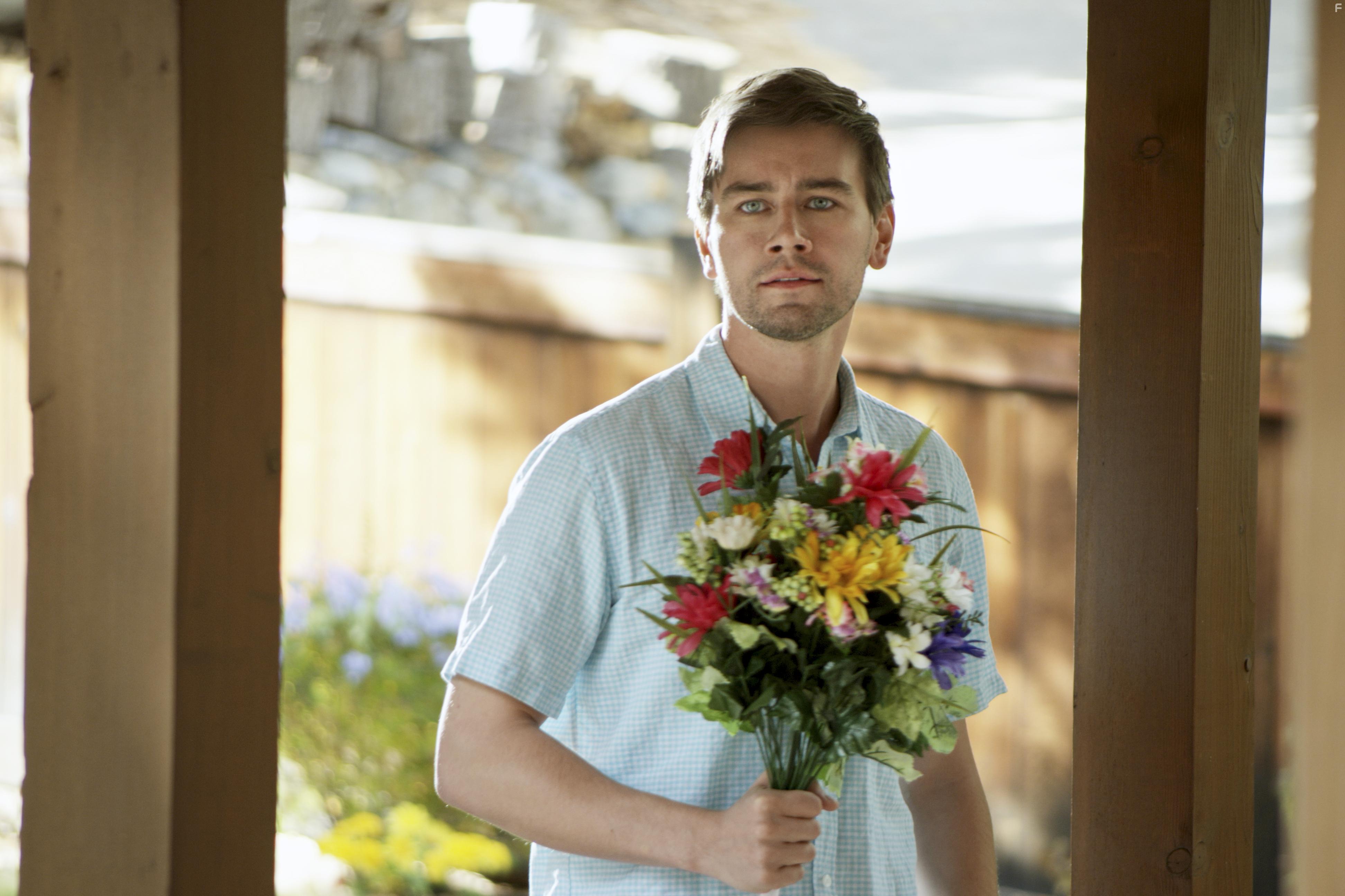 Torrance Coombs in Romance in the Air (2020)