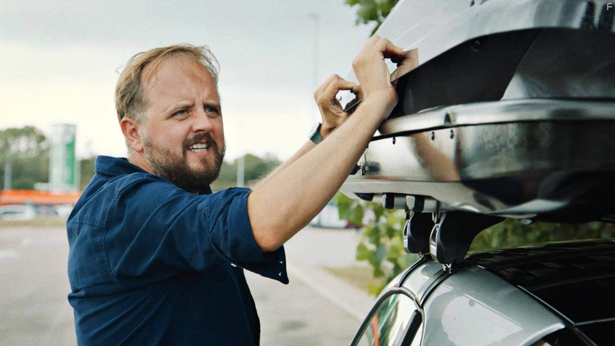 Magnus Millang in Selvhenter (2019)