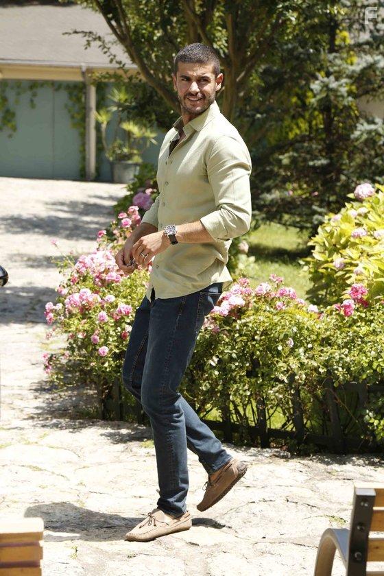 Berk Oktay in Iliski Durumu: Karisik (2015)