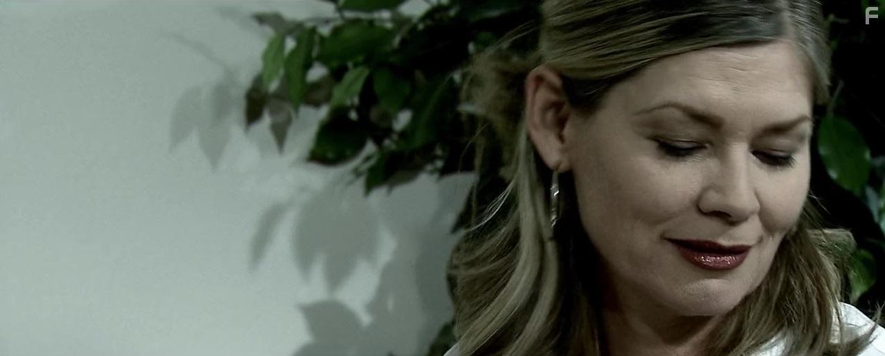 A Killer Awaits (2018)