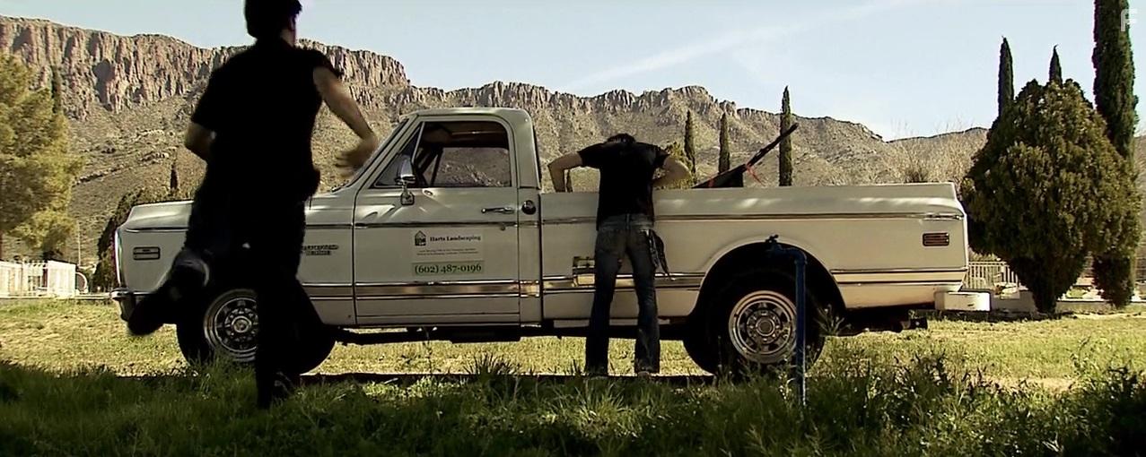 A Killer Awaits (2018)