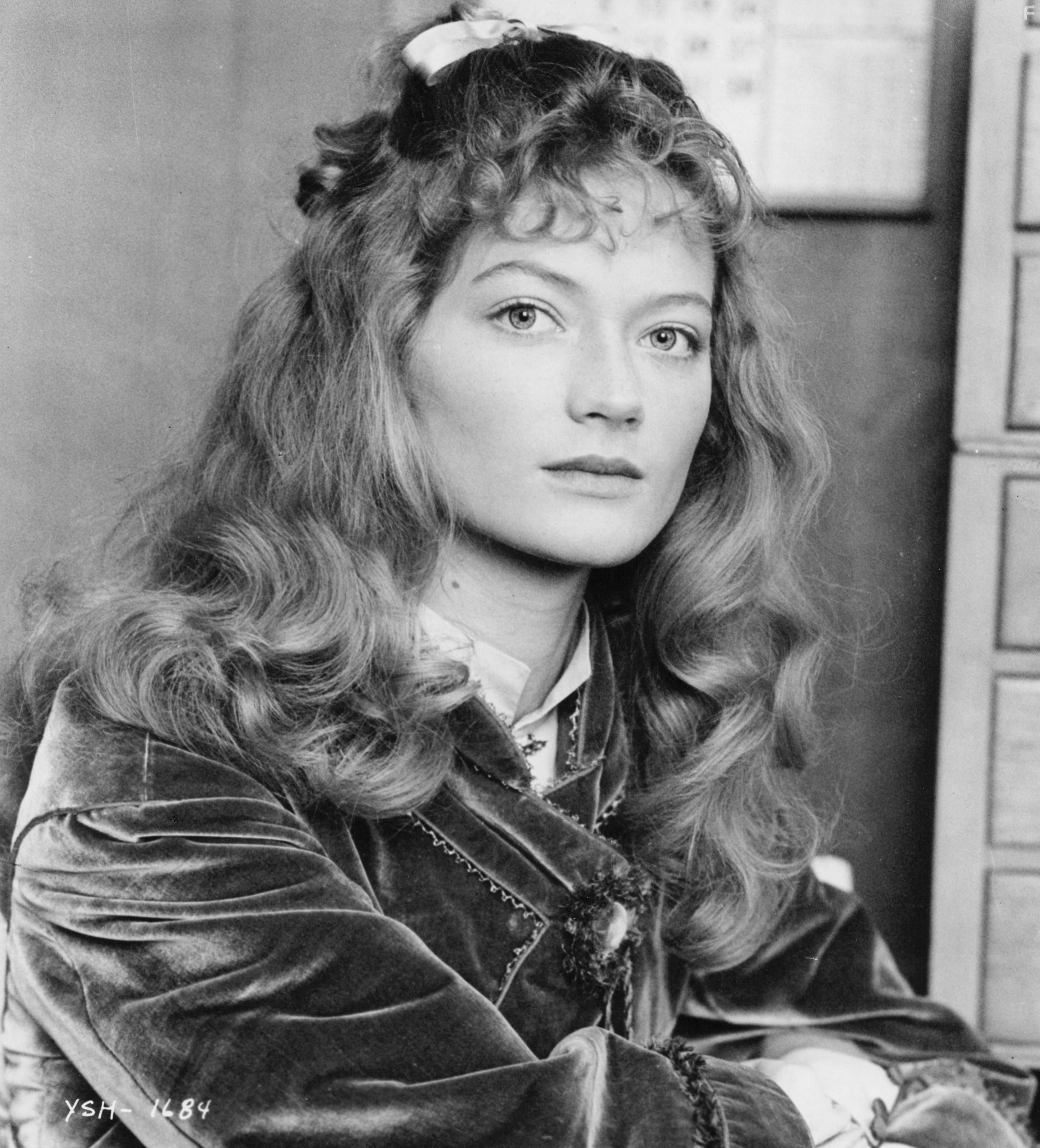 Sophie Ward in Молодой Шерлок Холмс (1985)