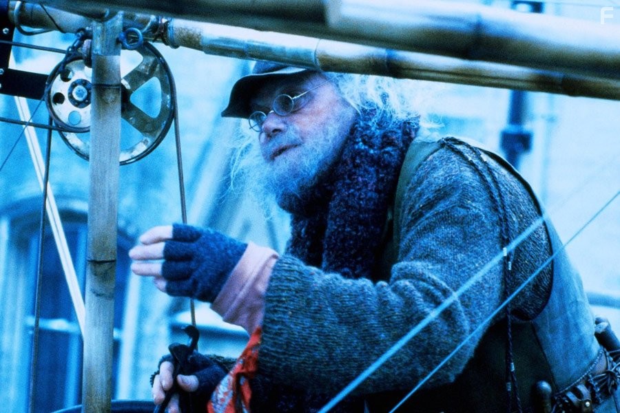 Nigel Stock in Молодой Шерлок Холмс (1985)