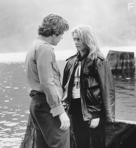 Alicia Silverstone and Benicio Del Toro in Лишний багаж (1997)