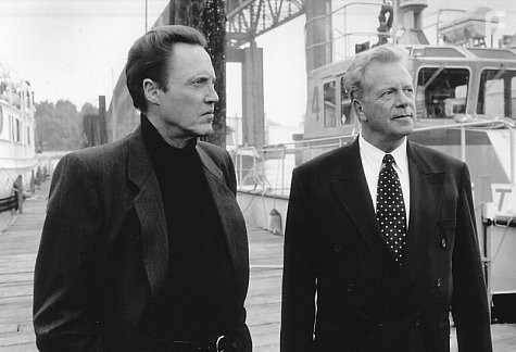 Christopher Walken and Jack Thompson in Лишний багаж (1997)