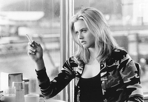 Alicia Silverstone in Лишний багаж (1997)