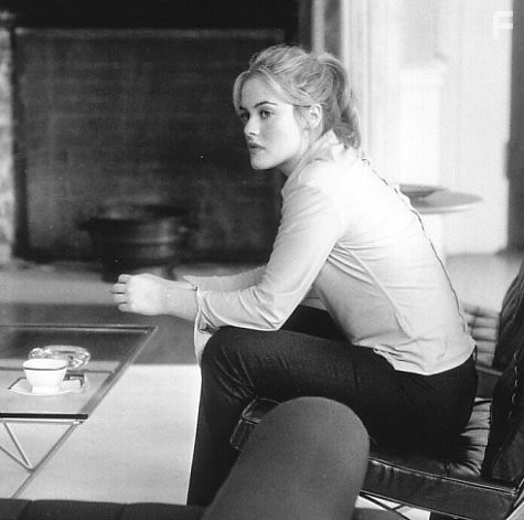 Alicia Silverstone in Лишний багаж (1997)