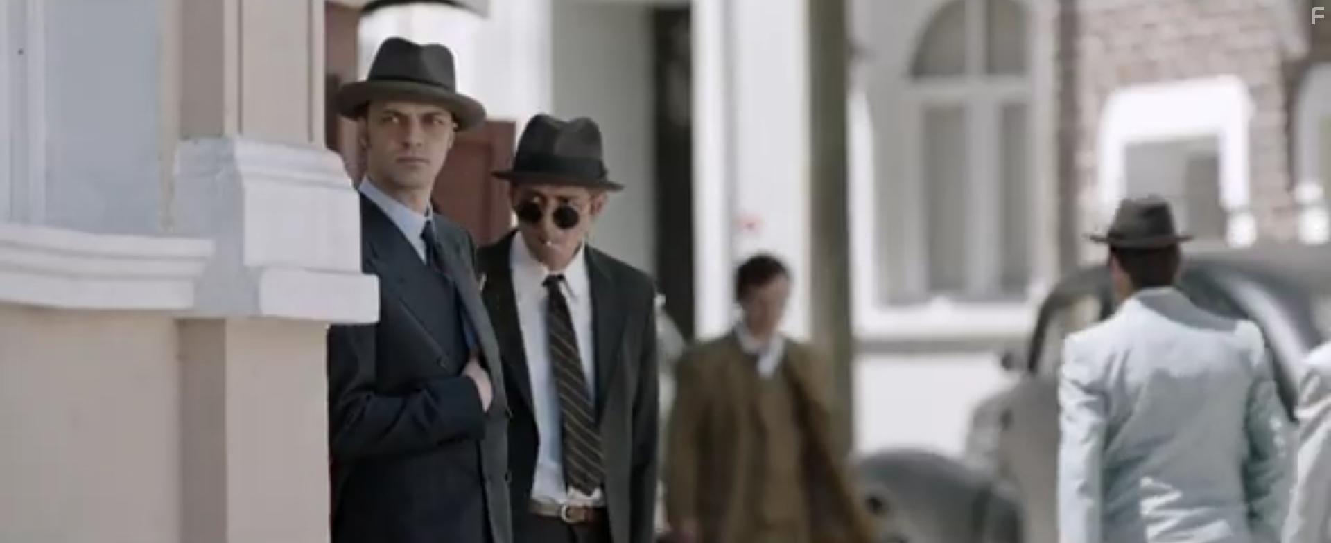 Ertan Saban and zer Arslan in iero (2019)