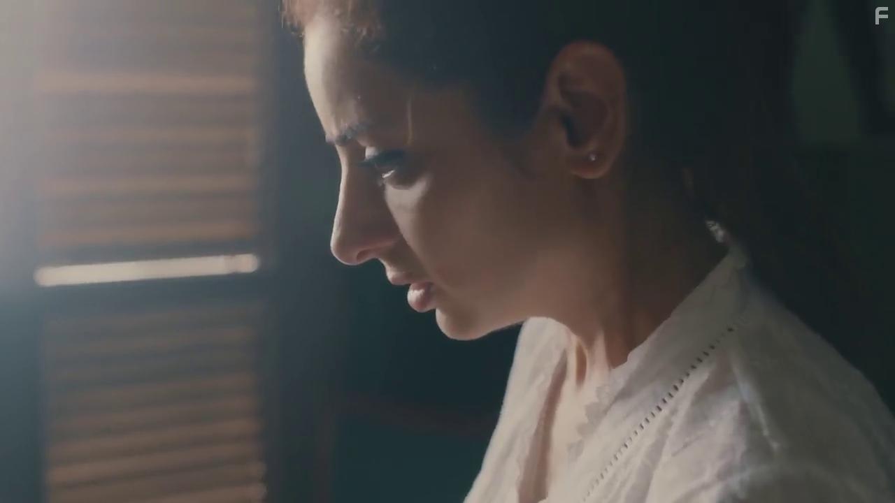 Sarwat Gilani in Churails (2020)