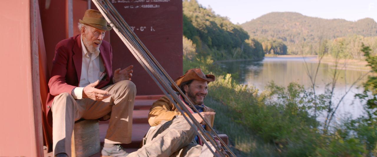 Rance Howard and Michael Worth in Apple Seed (2019)