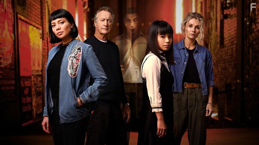 Bryan Brown, Jillian Nguyen, Vico Thai, Catherine Van-Davies, and Clare Bowen in Hungry Ghosts (2019)