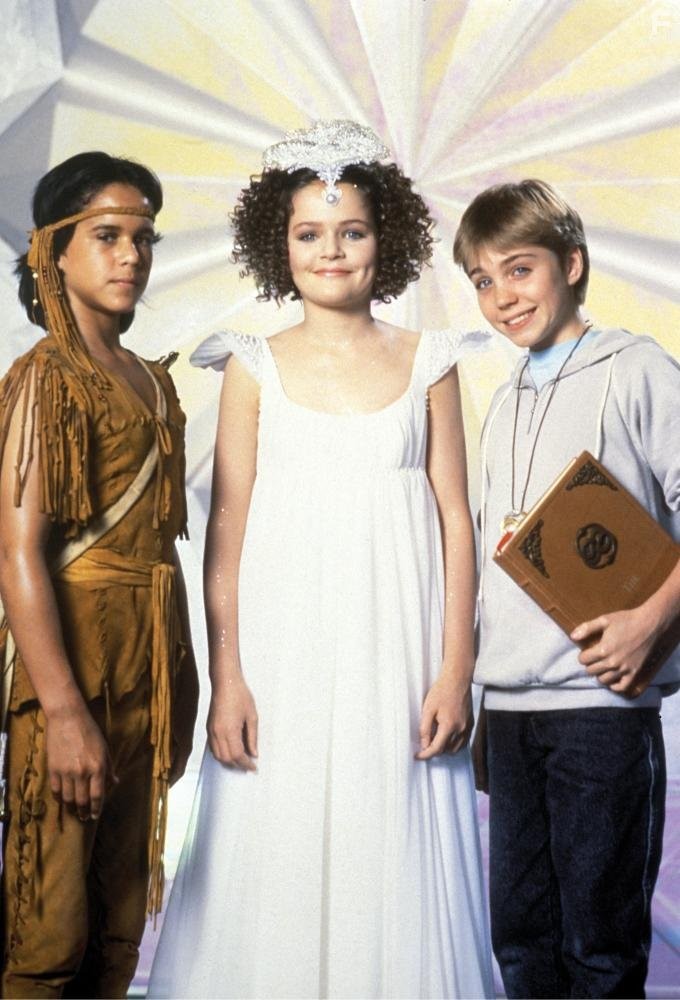 Jonathan Brandis, Alexandra Johnes, and Kenny Morrison in Бесконечная история 2: Новая глава (1990)