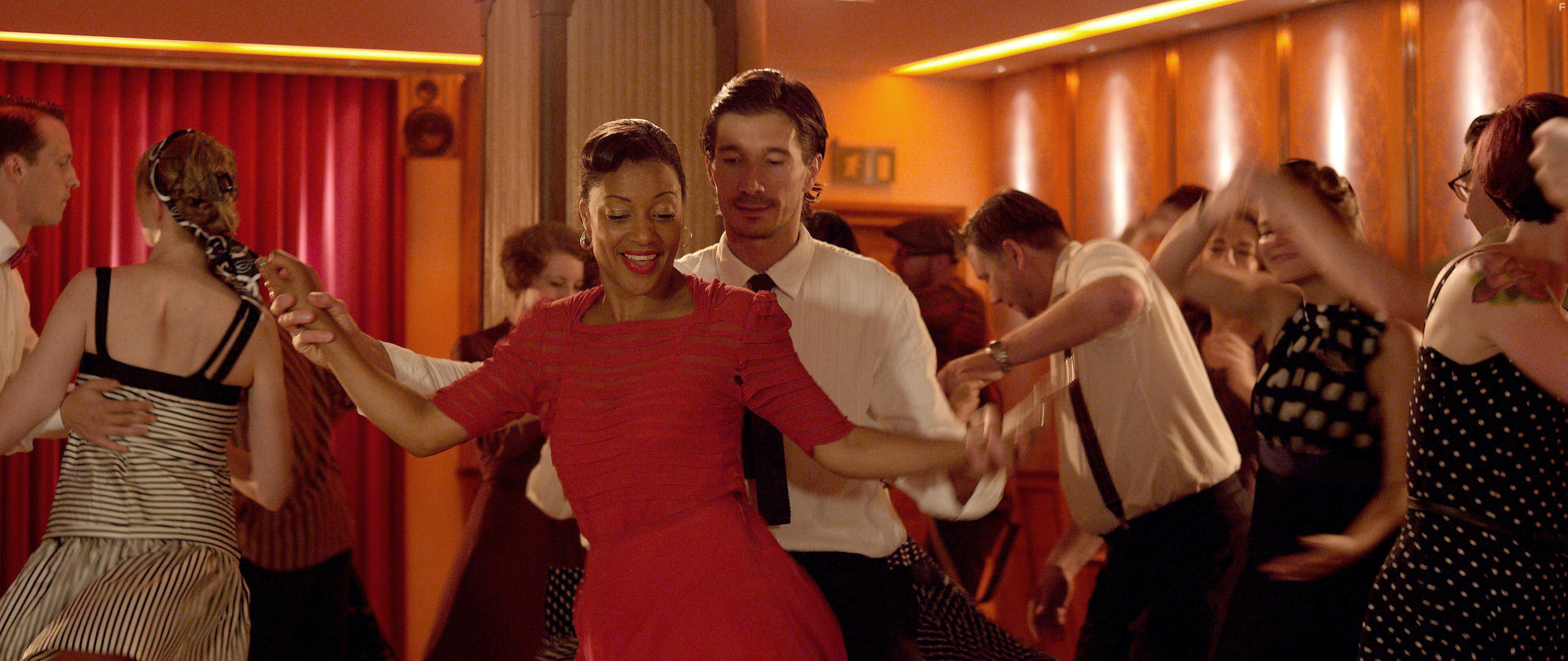 Anna Sise and Piotr Giro in Dansa frst (2018)