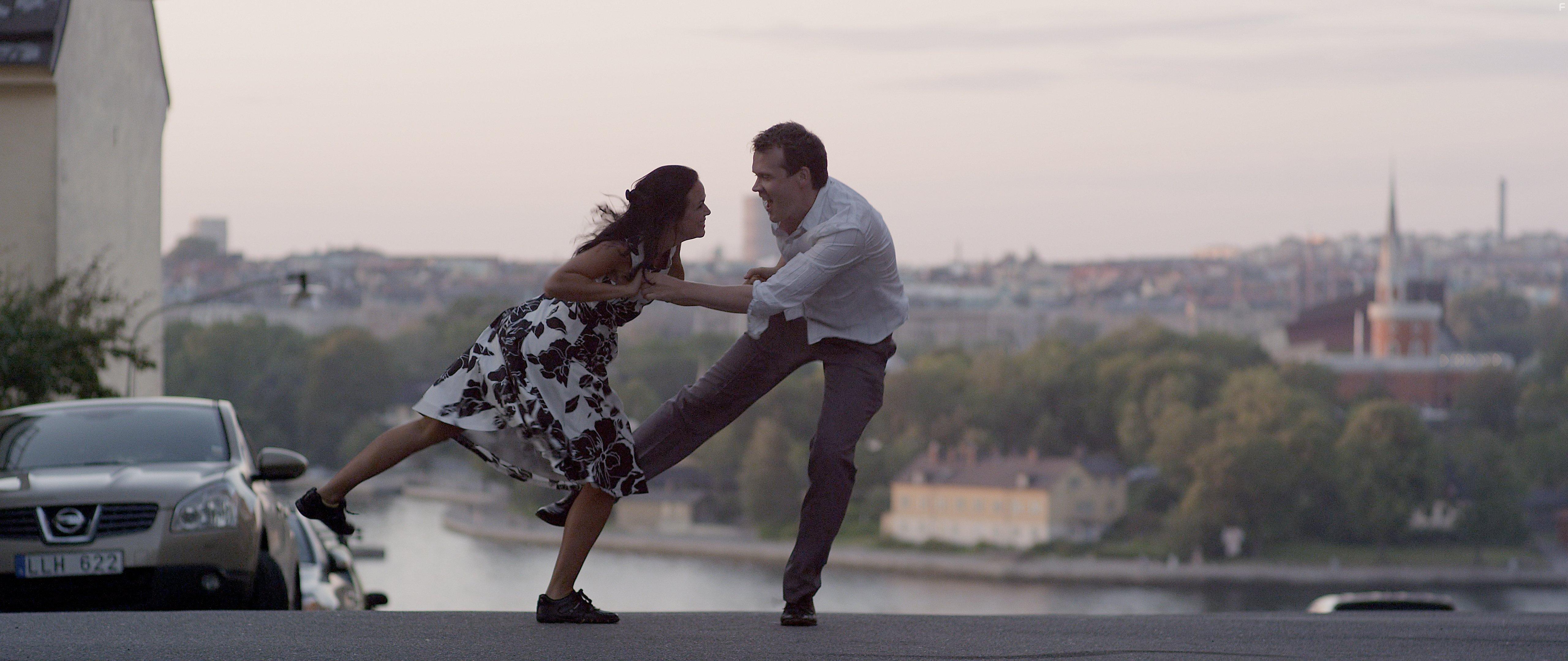 Rikard Svensson and Hilderun Gorpe in Dansa frst (2018)