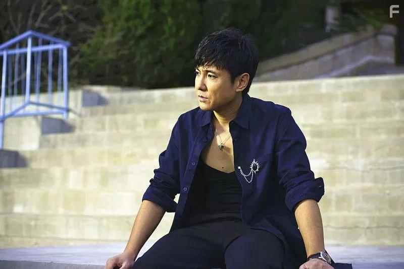 Teng Shen in Xia Luo te fan nao (2015)