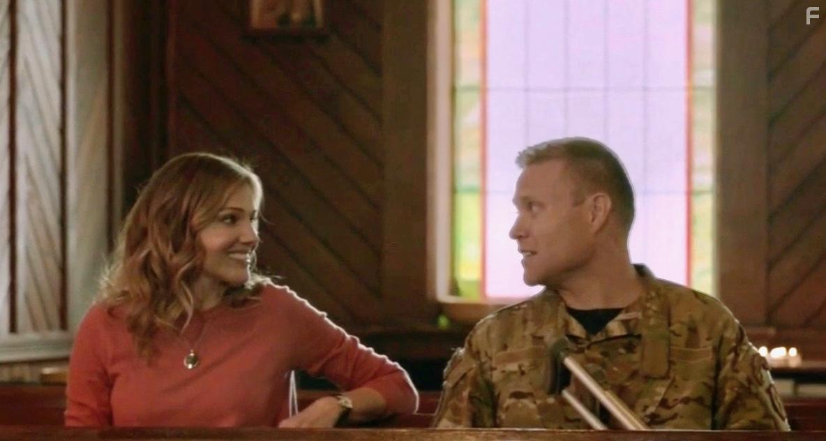 Link Baker and Tricia Helfer in Operation Christmas (2016)