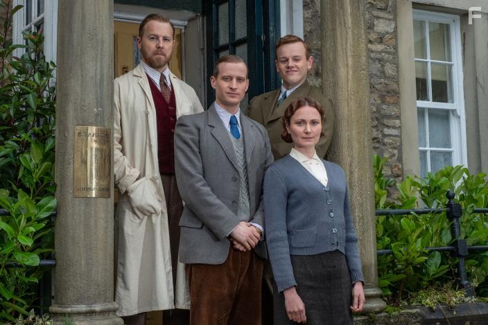 Anna Madeley, Samuel West, Nicholas Ralph, and Callum Woodhouse in All Creatures Great and Small (2020)