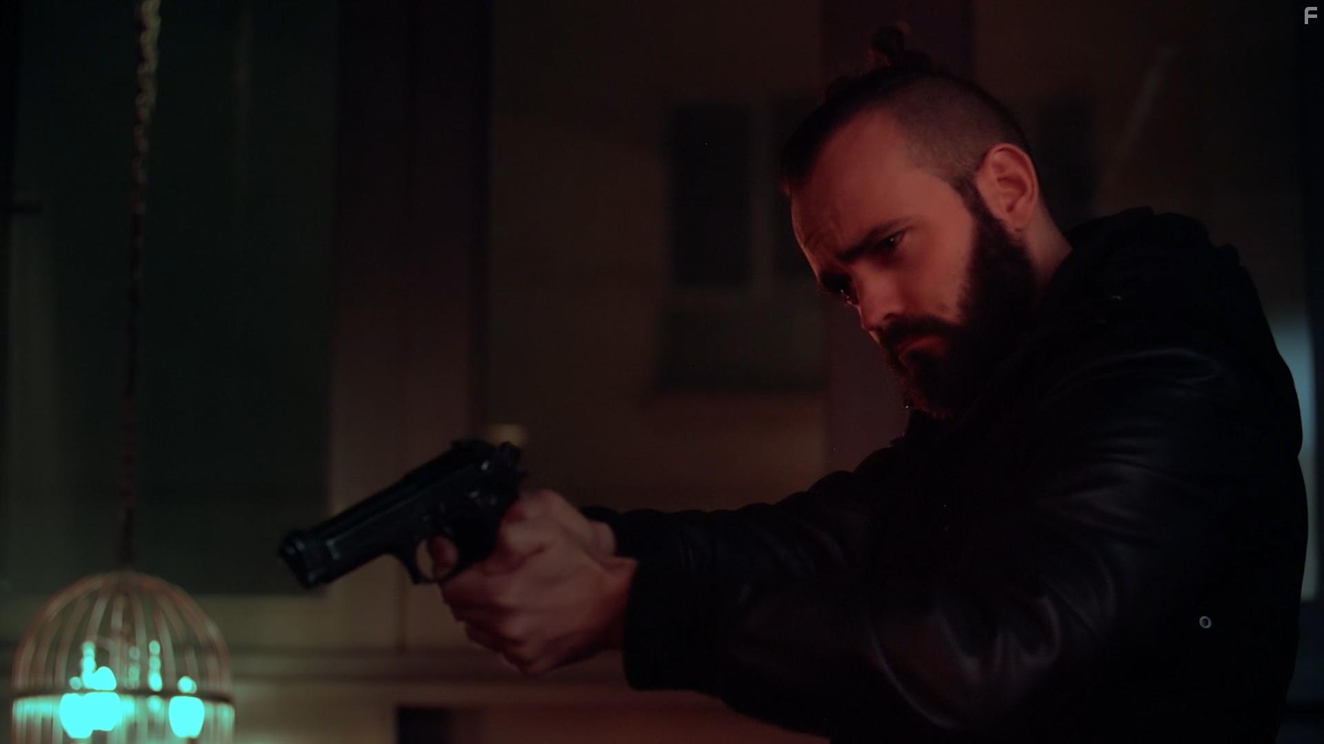 Ryan Davies in Jongo (2016)