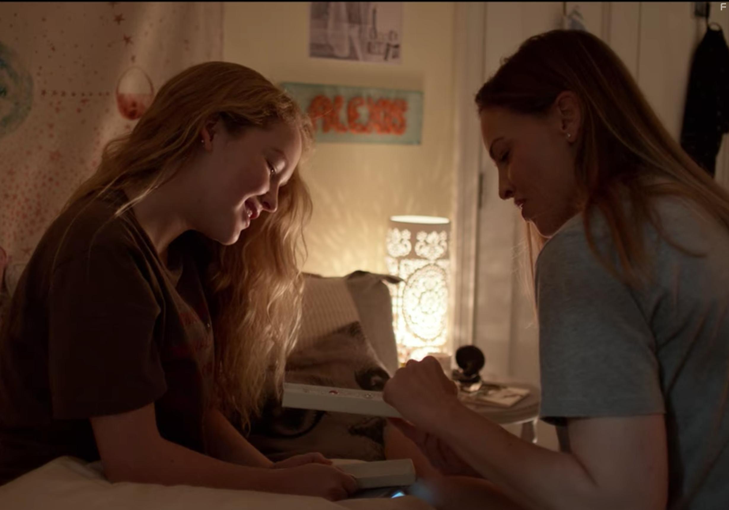 Hilary Swank and Rhys Fleming in Away (2020)