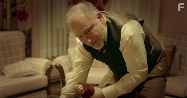 Altan Erkekli in Acayip hikayeler (2012)