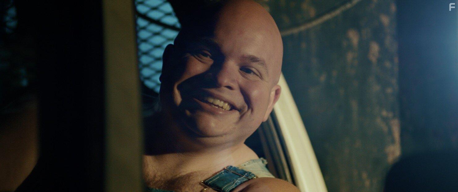 Mike Valentine in Fear Pharm (2020)