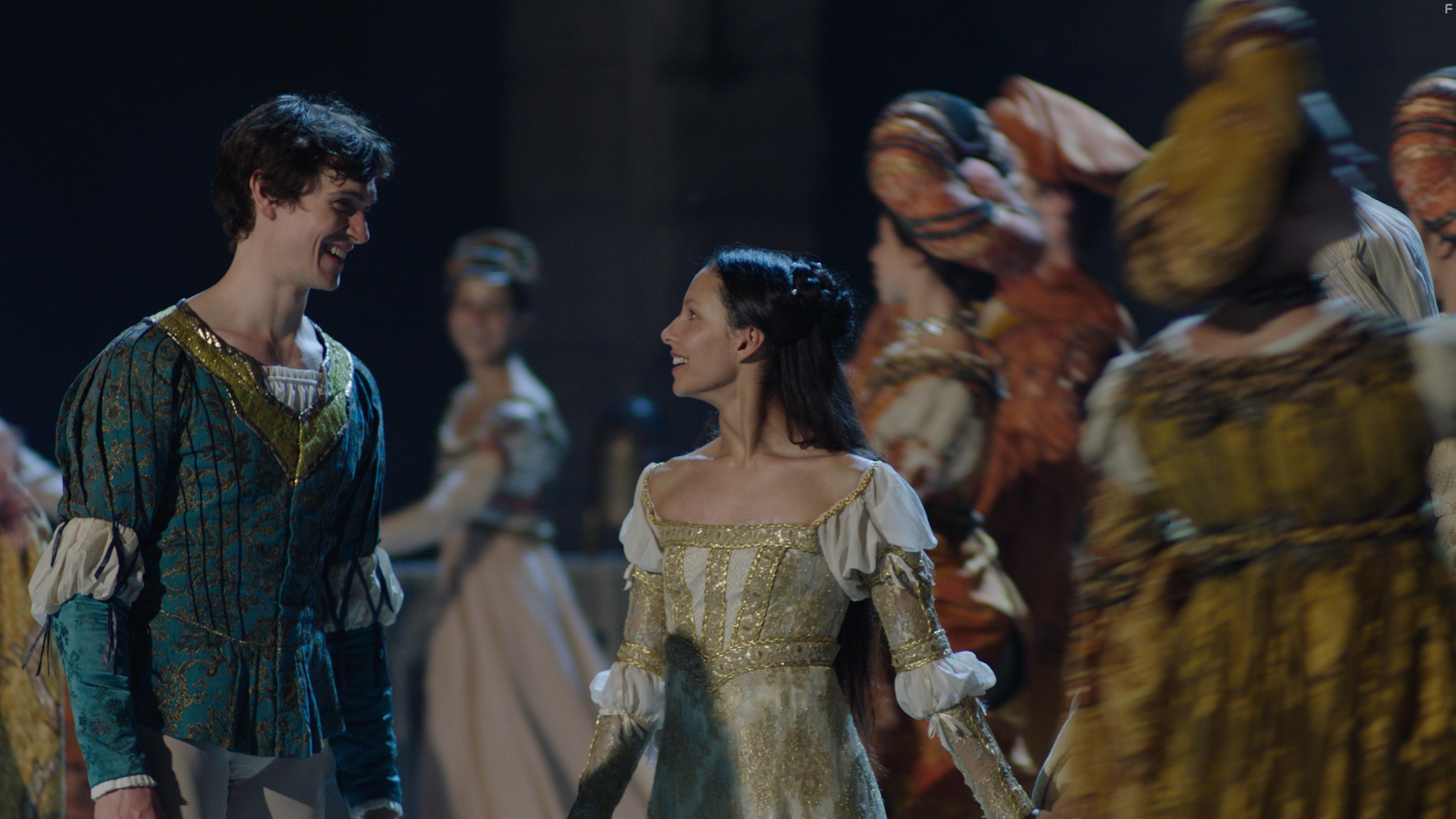 William Bracewell, Romany Pajdak, and Francesca Hayward in Romeo and Juliet: Beyond Words (2019)