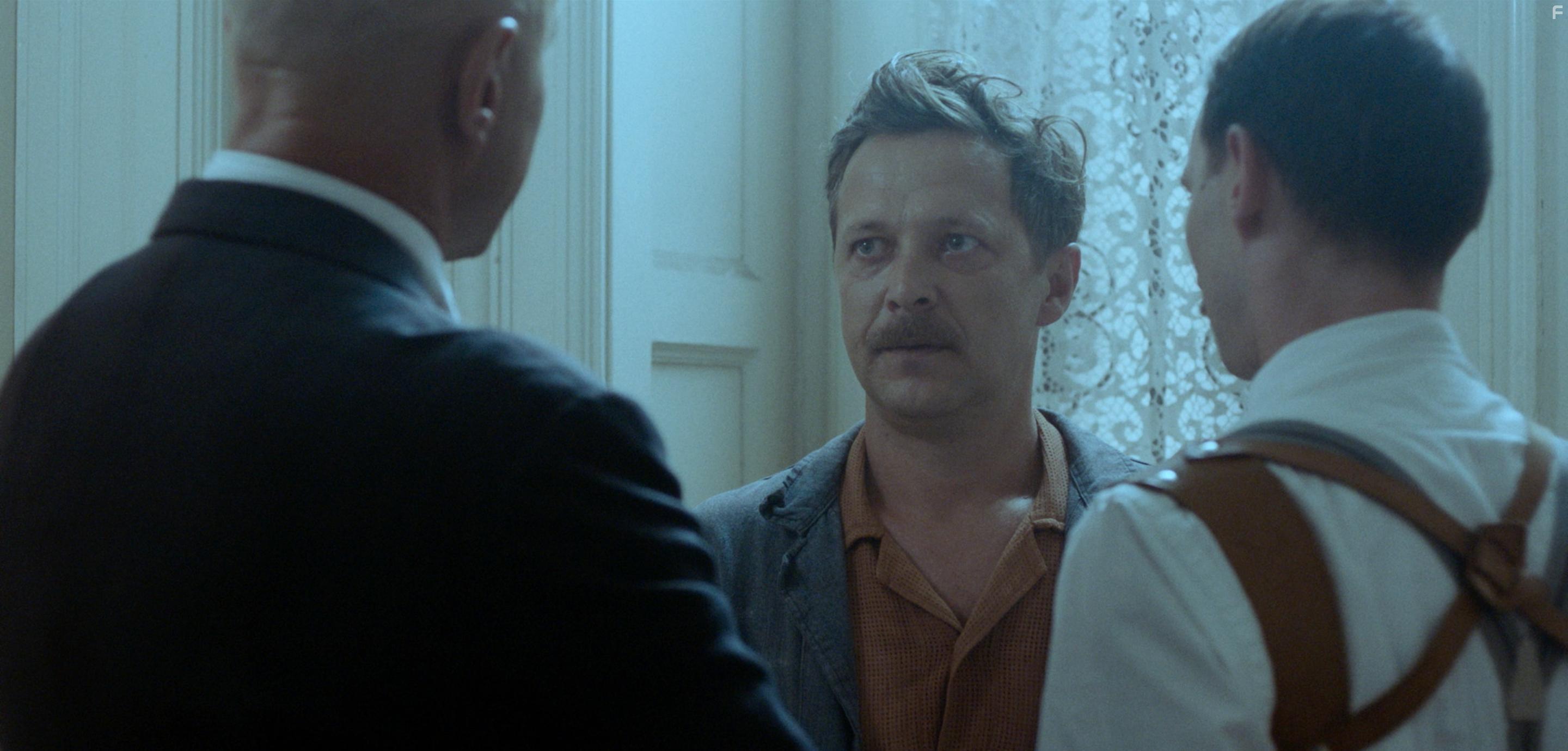 Levente Molnr in Foglyok (2019)