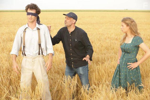 Ana Parvu, Toma Enache, and Vali Popescu in Between Pain and Amen (2019)