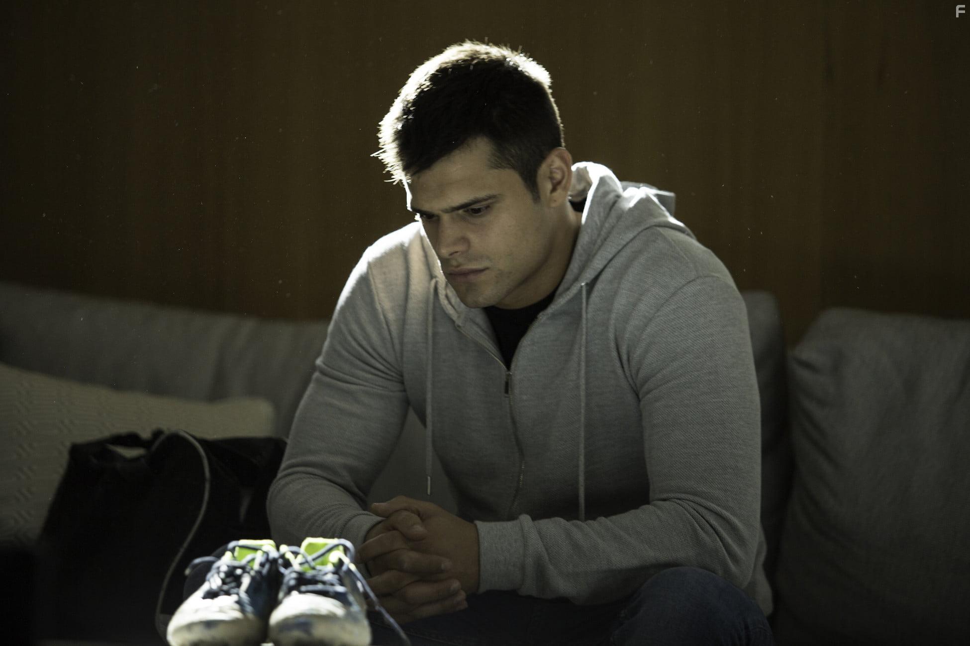 Lucas Velasco in Todo por el juego (2018)