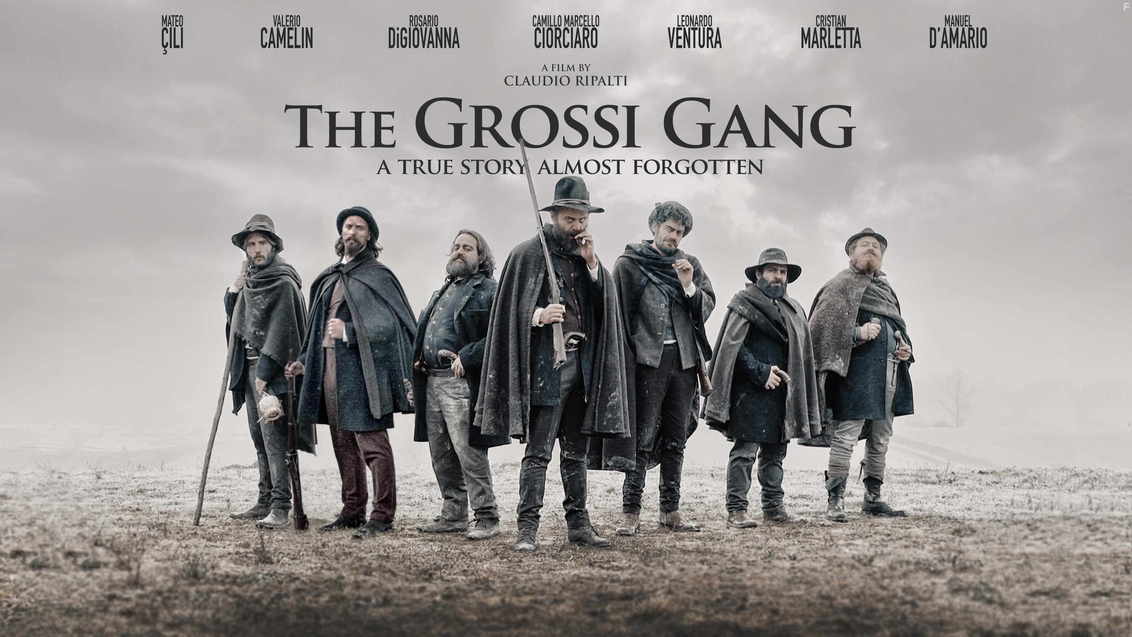 Manuel Damario, Claudio Ripalti, Mateo ili, Camillo Ciorciaro, Rosario DiGiovanna, Leonardo Ventura, and Cristian Marletta in La banda Grossi (2018)