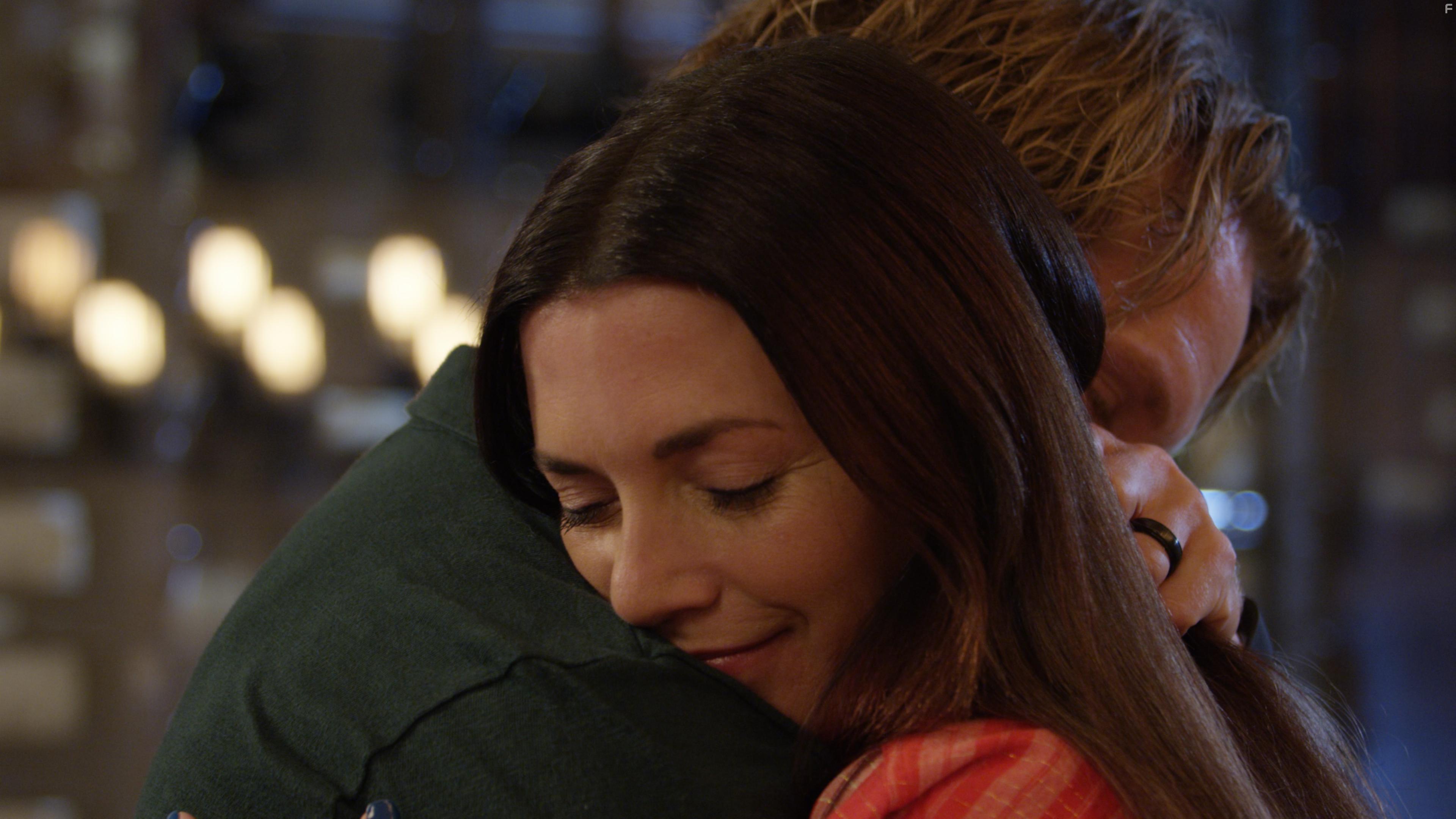 Brian Gross and Barbie Castro in Killer Island (2018)