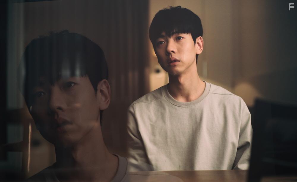 Yoo-sang Jang in SF8 (2020)