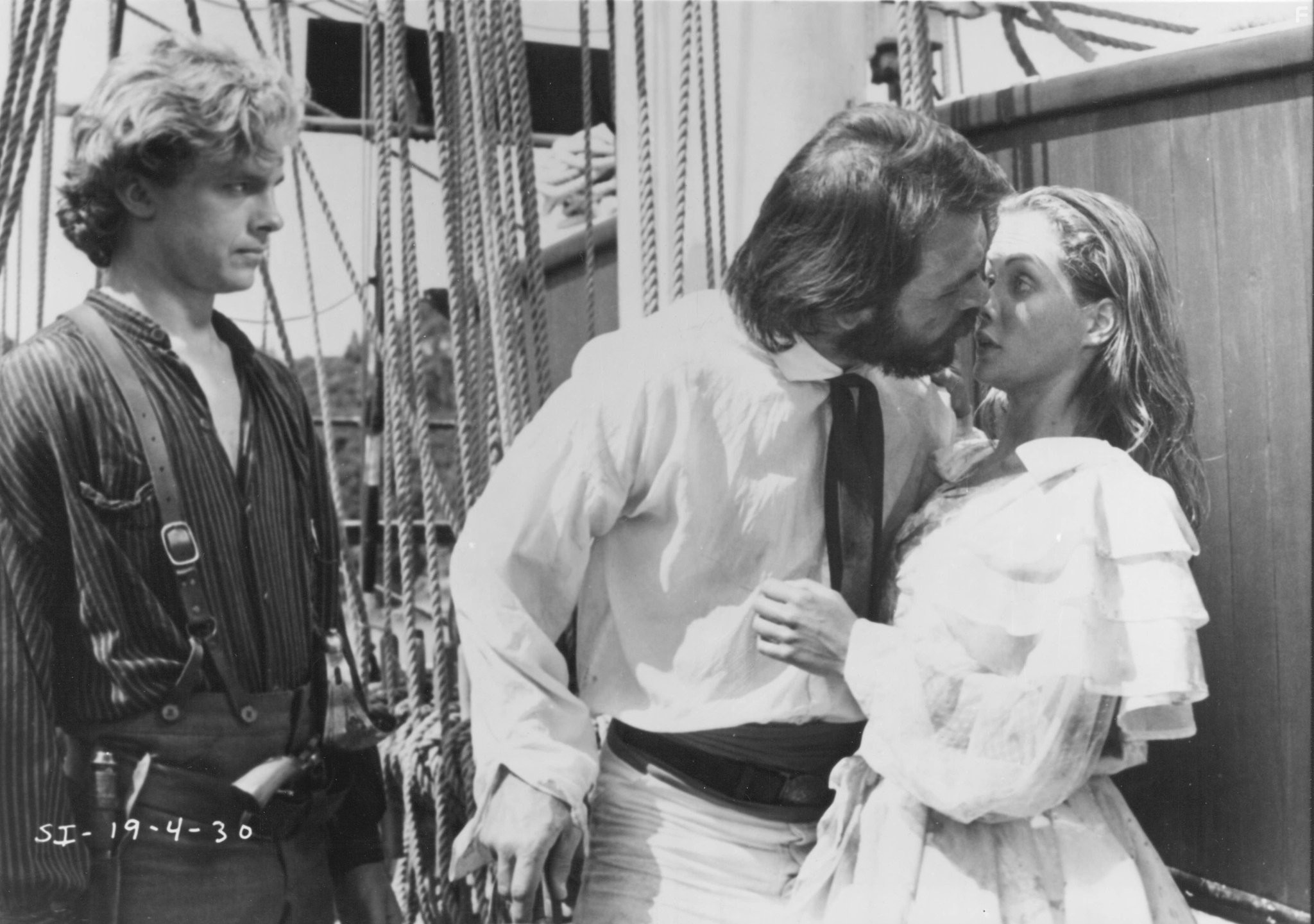 Tommy Lee Jones, Michael O'Keefe, and Jenny Seagrove in Нэйт и Хейс (1983)