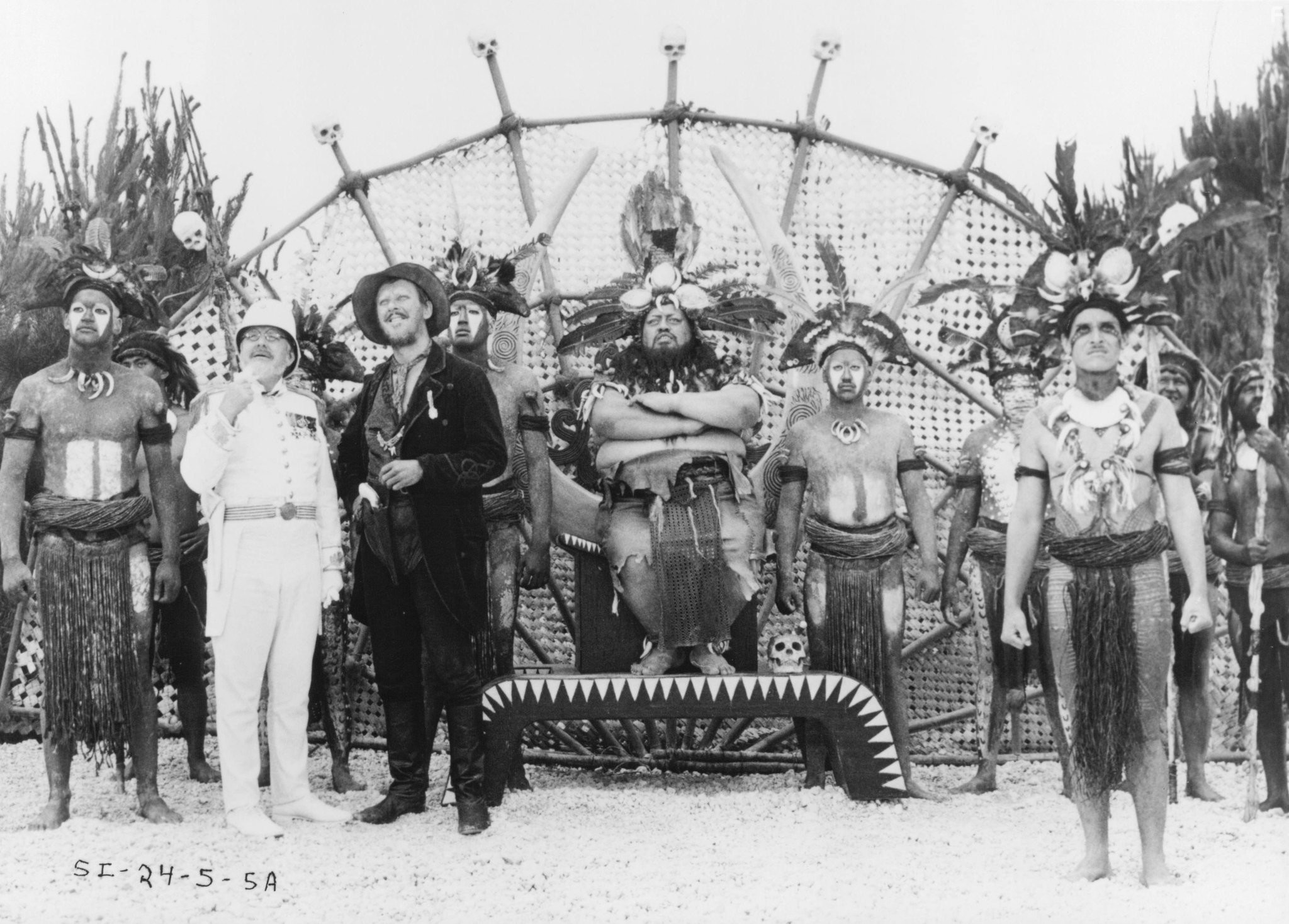 Max Phipps and Grant Tilly in Нэйт и Хейс (1983)