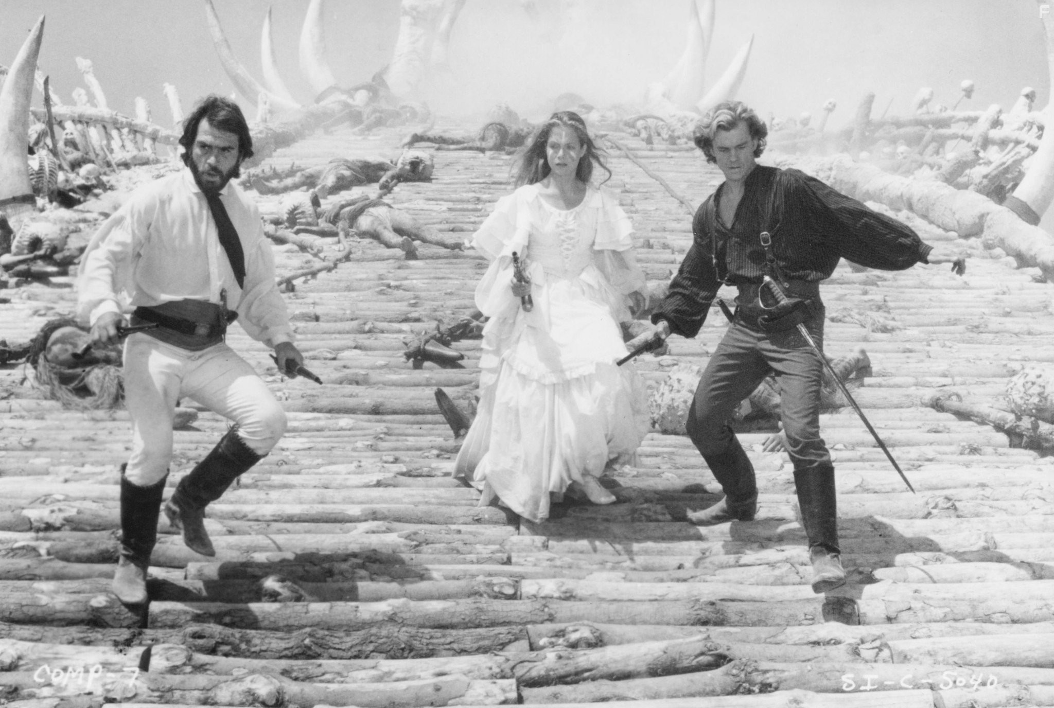 Tommy Lee Jones, Michael O'Keefe, and Jenny Seagrove in Нэйт и Хейс (1983)