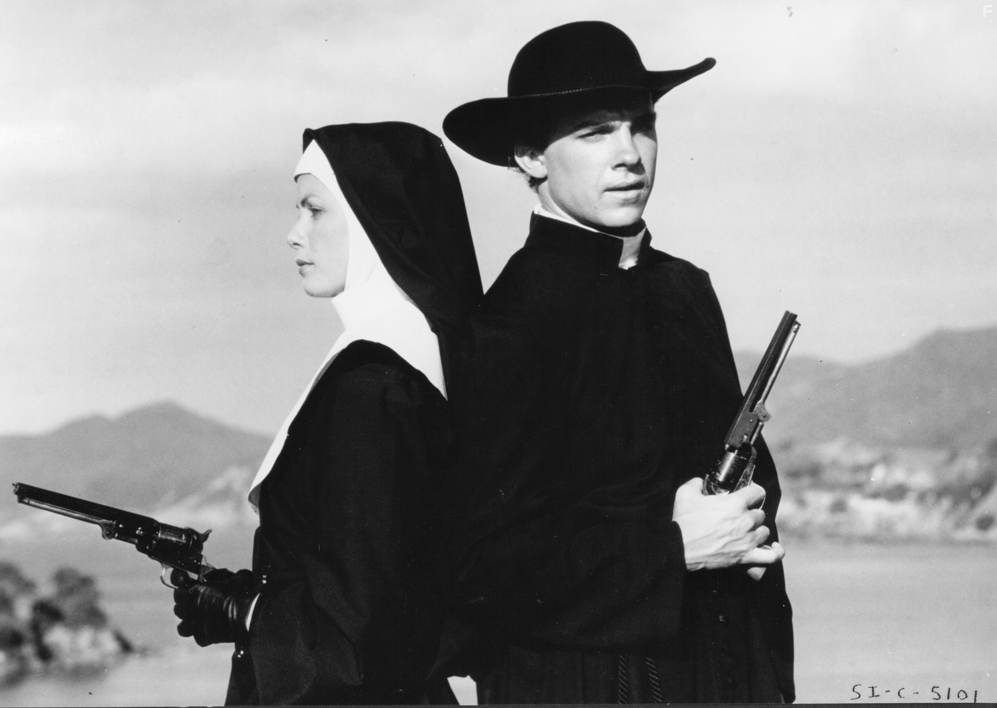 Michael O'Keefe and Jenny Seagrove in Нэйт и Хейс (1983)