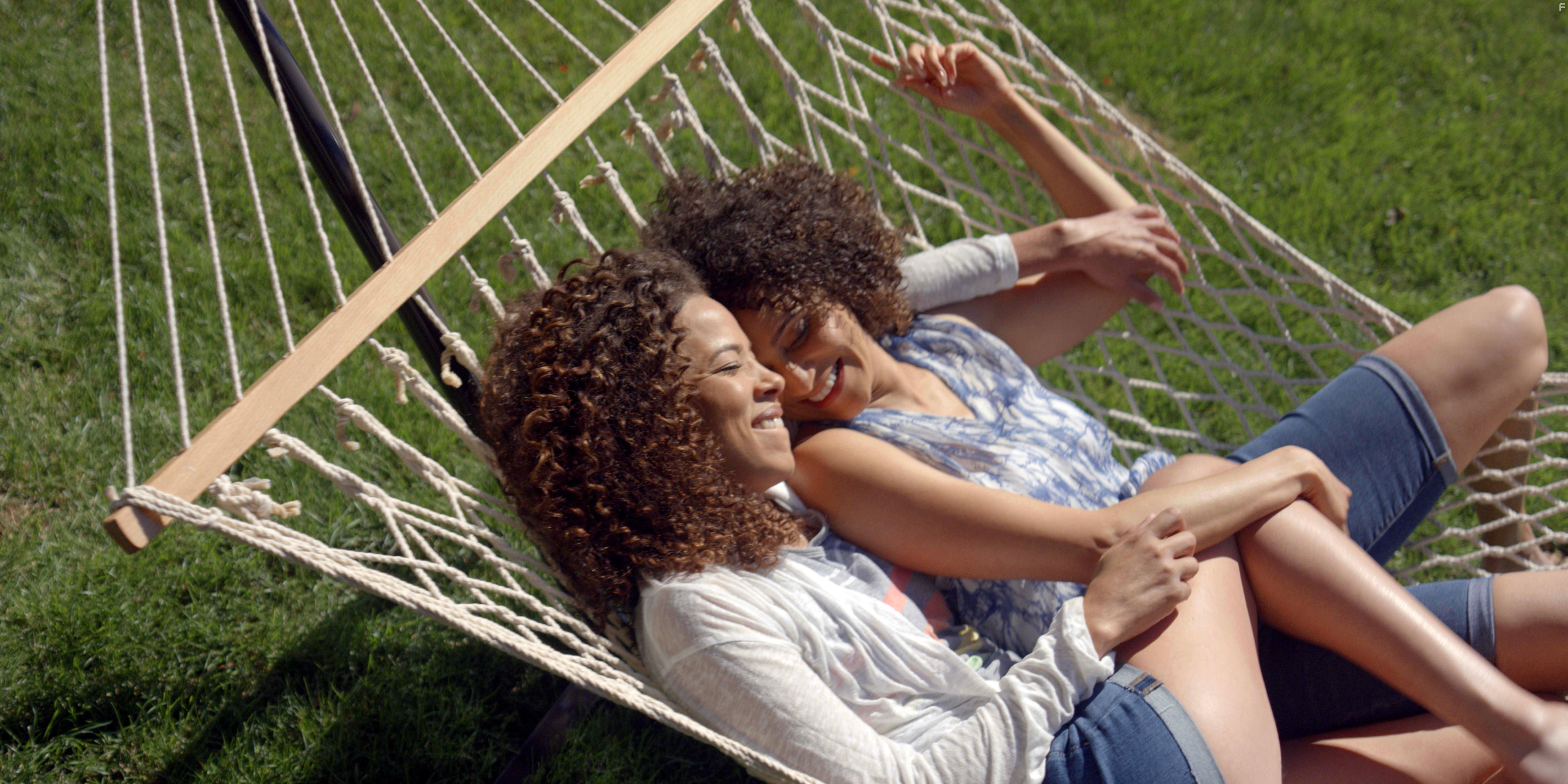 Tawny Cypress and Talia Thiesfield in Inez & Doug & Kira (2019)