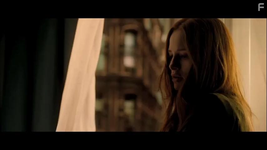 Madelaine Petsch in Sightless (2020)