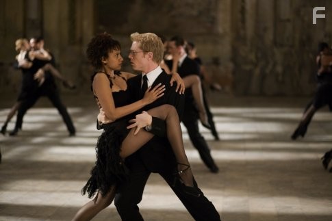 Anthony Rapp and Tracie Thoms in Богема (2005)