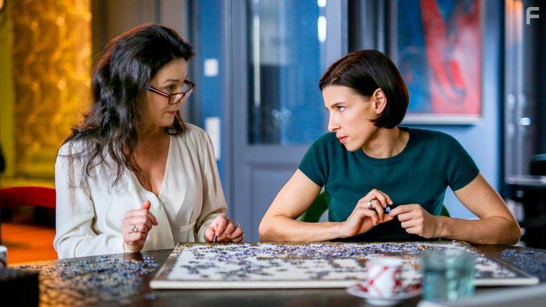 Julia Stemberger, Hilde Dalik, and Martina Ebm in Vorstadtweiber (2015)