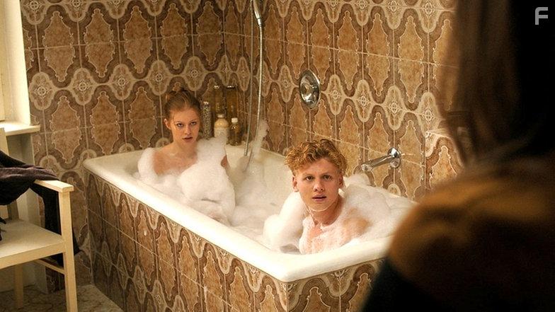 Zoe Straub and Johannes Nussbaum in Vorstadtweiber (2015)