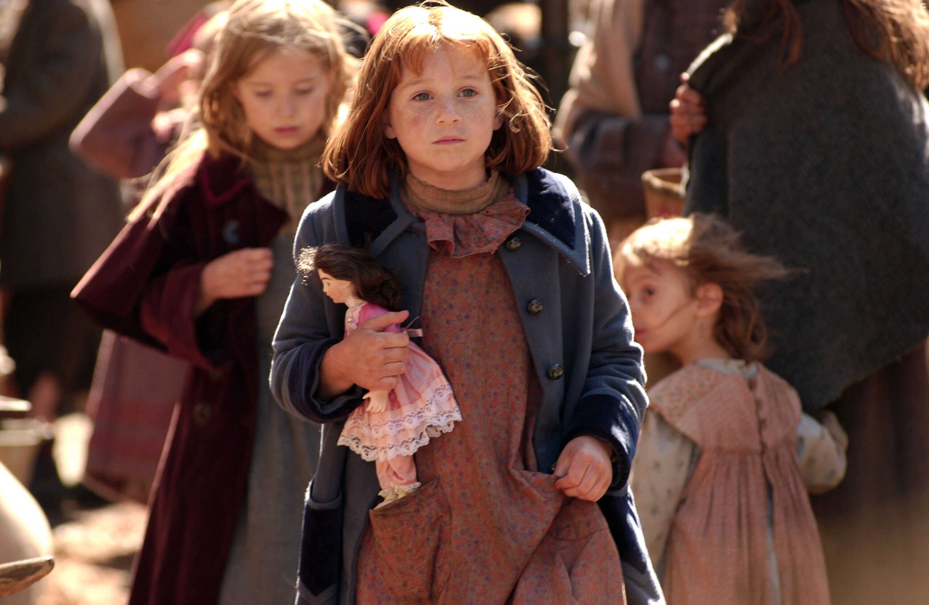 Samantha: An American Girl Holiday (2004)