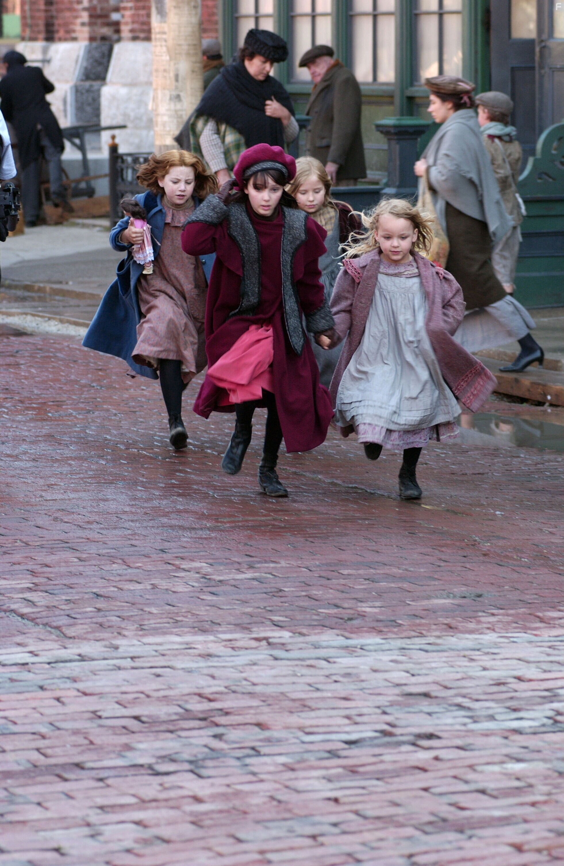 AnnaSophia Robb in Samantha: An American Girl Holiday (2004)