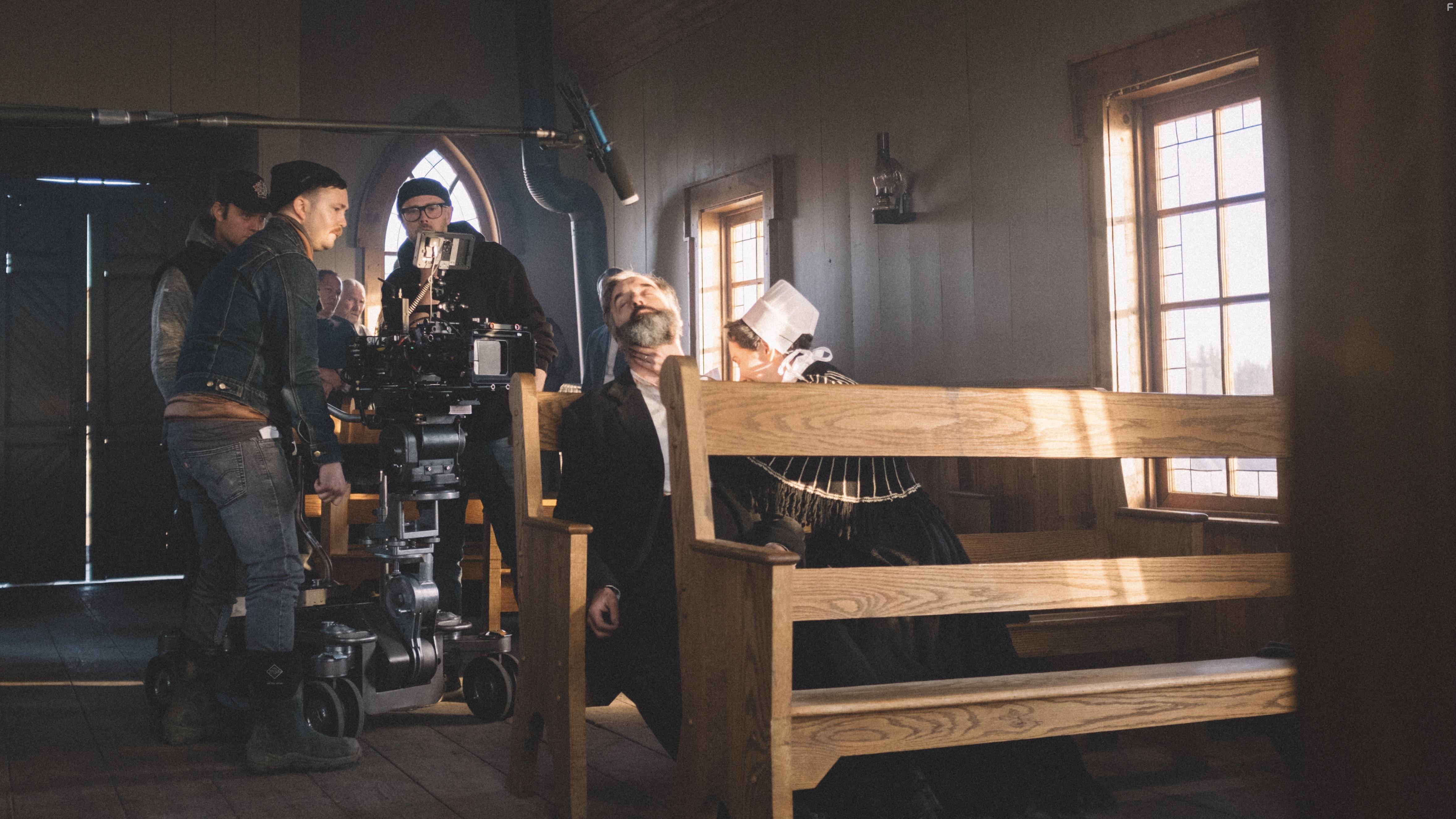 Don McKellar, Geraldine O'Rawe, Thomas Robert Lee, and Nick Thomas in The Curse of Audrey Earnshaw (2020)