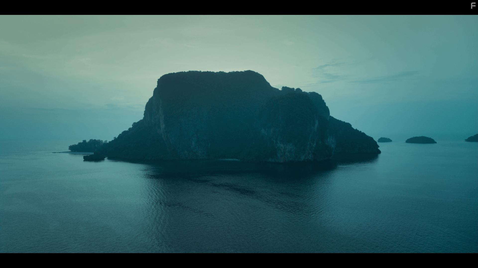 Tremors: Shrieker Island (2020)